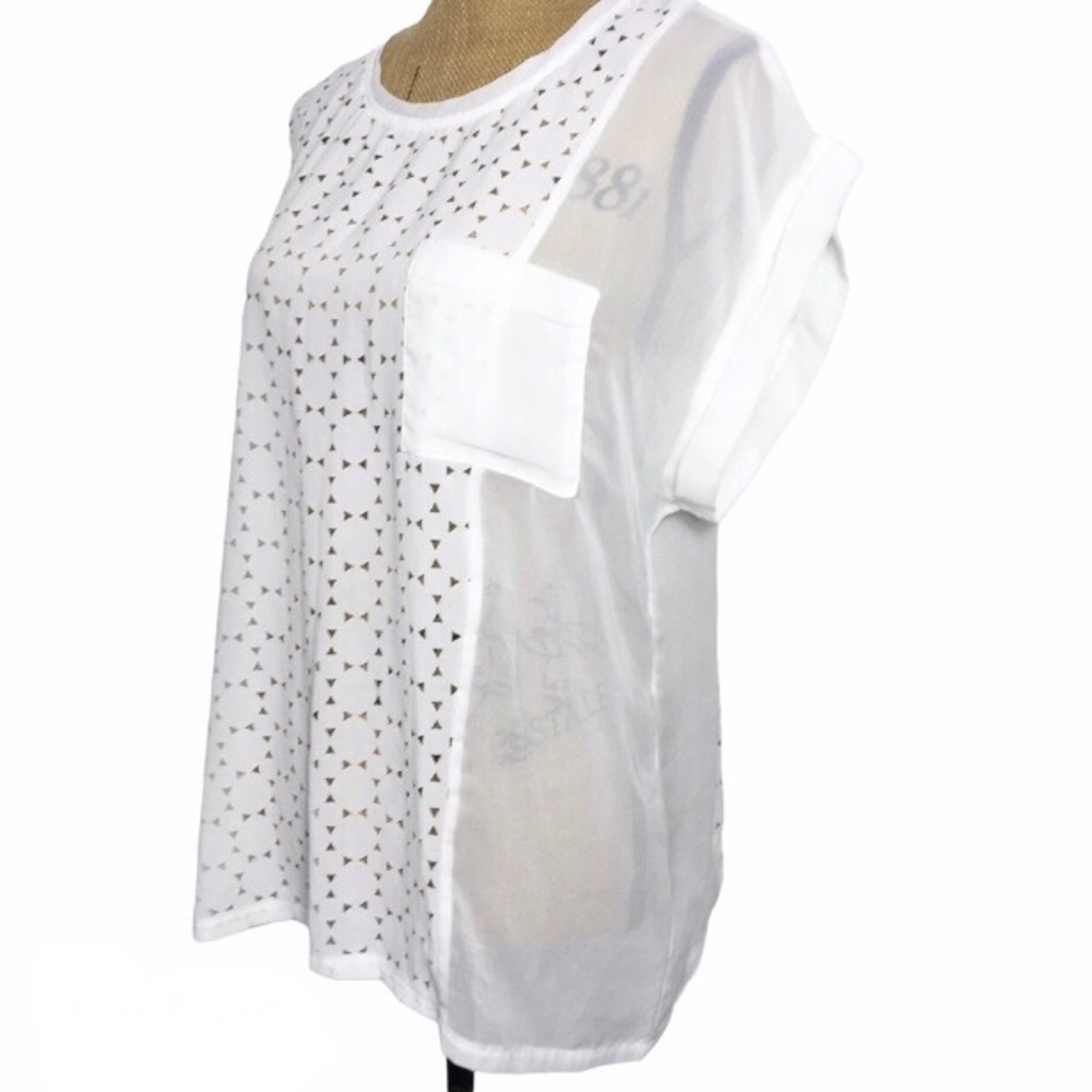 UMGEE USA White Sheer Light Relaxed Casual Top L